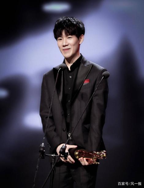 里程碑：Yagao达成LPL400胜场成就