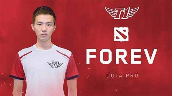 Zeus , 快点回来😭 Doran 的武器潜伏成功！秀神 Fox 击倒了 faker ，而 Dplus KIA 赢得了 T1