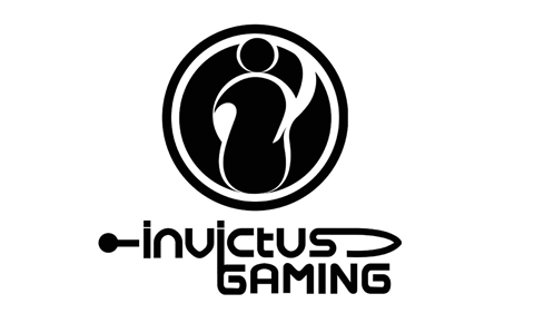 得分领先者崔小俊！ Shanks 击败了他的老队伍 Karis ，并且 Anyone's Legend 赢得了第一场比赛